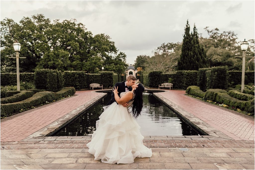 City Park New Orleans Wedding Bride and Groom Botanical Garden Kiss Photos